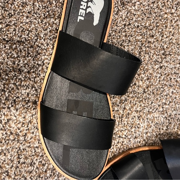 Sorel Sandals - Picture 2 of 3